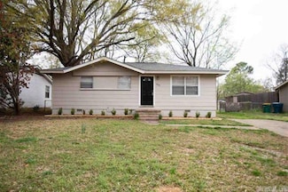 9110 Woodford Dr, Little Rock, AR 72209