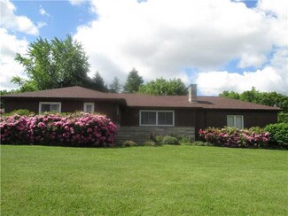 546 W Prairie St, Harrisville, PA 16038
