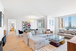 322 W 57th St Unit 49M, New York, NY 10019