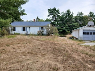 261 High St, South Paris, ME 04281