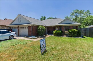 6743 Mountain Cedar Ln, Dallas, TX 75236