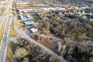 20707 Midland Dr, Shawnee, KS 66218