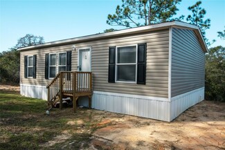 112 Franklin Dr, Hawthorne, FL 32640