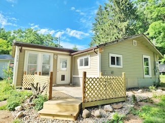 730 W Mohawk Trail, White Cloud, MI 49349