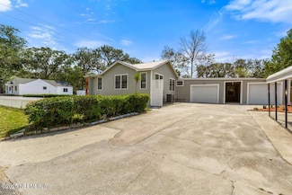 103 S 14th St, Fernandina Beach, FL 32034