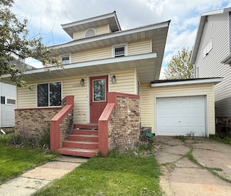 213020 Legacy St, Stratford, WI 54484