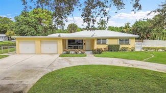 2021 NE 24th St, Lighthouse Point, FL 33064