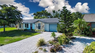 6501 34th Ave W, Bradenton, FL 34209