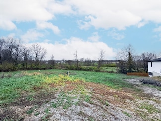 Lot 7 W Bourbon St, Eldon, MO 65026