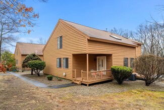 55 Perkins Ct, Haverhill, MA 01832