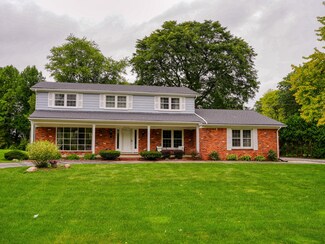 55373 E Nocturne Ln, Shelby Township, MI 48316