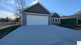 216 Colony St, Clinton, MO 64735