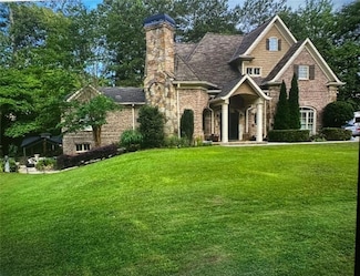 5172 Roswell Rd, Marietta, GA 30062