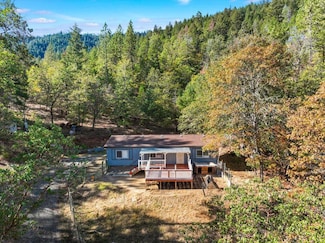 5203 W Evans Creek Rd, Rogue River, OR 97537