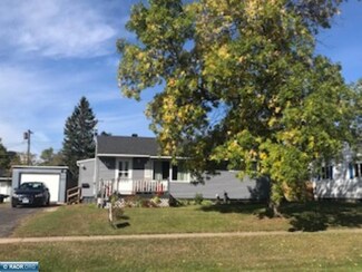 18 Fern Ct, Babbitt, MN 55706