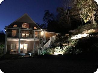 301 Jimmy Reneau Rd, Celina, TN 38551