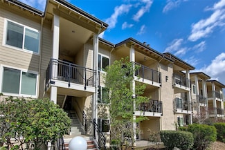 13626 NE 7th St Unit F4, Bellevue, WA 98005