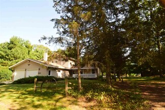 N9194 Sandy Lake Rd, Neshkoro, WI 54960