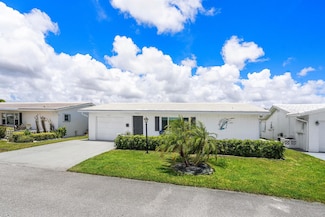 2015 SW 18th Dr, Boynton Beach, FL 33426