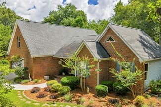 207 Hillcrest Ave, Warner Robins, GA 31088