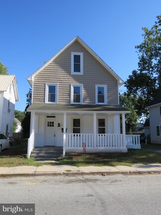 229 W 7th St, Laurel, DE 19956