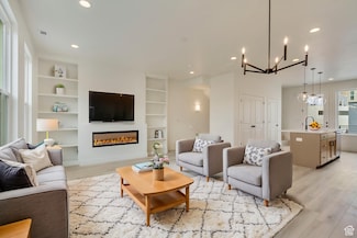 10641 Pipestone Way Unit 139, South Jordan, UT 84009