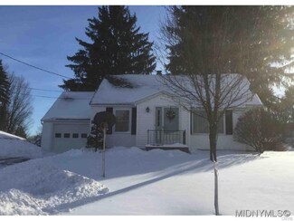 13 Beechwood Rd, New Hartford, NY 13413