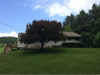 328 Green Rd, Owego, NY 13827