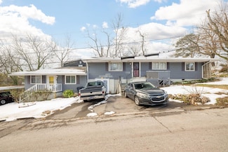 916 S Crest Rd, Chattanooga, TN 37404