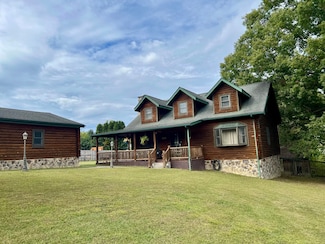 22 Short St, Fayetteville, WV 25840