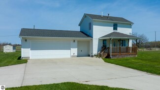 9682 S Wise Rd, Shepherd, MI 48883