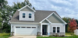 6411 Bluestone Park Dr, Clemmons, NC 27012