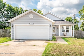 900 Pinoak Dr, Nicholasville, KY 40356