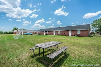 110 Blackberry Rd, Davis, OK 73030