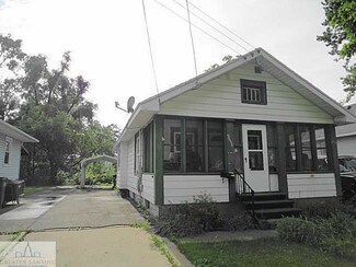 2023 Massachusetts Ave, Lansing, MI 48906