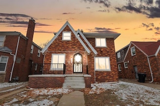 17151 San Juan Dr, Detroit, MI 48221