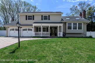9 Fletcher Dr, Morganville, NJ 07751