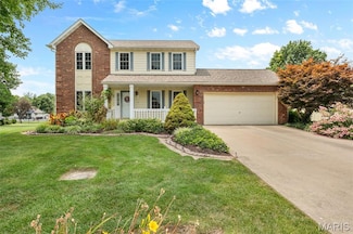 1014 Daniel Dr, Maryville, IL 62062