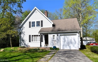 2636 Queenston Rd, Cleveland, OH 44118