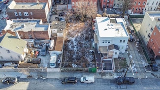 175 E 55th St, Brooklyn, NY 11203