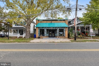 320 12th St, Hammonton, NJ 08037