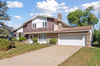 8129 Ivywood Ave S, Cottage Grove, MN 55016