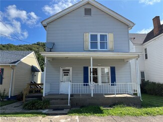 928 2nd Ave, New Cumberland, WV 26047