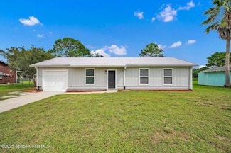 271 Cocoa St SE, Palm Bay, FL 32909