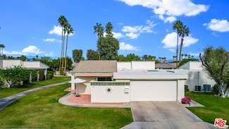 1716 Grand Bahama Dr W, Palm Springs, CA 92264