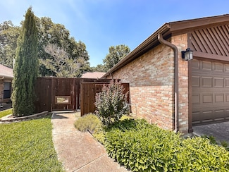 4221 Spring Meadow Ln, Flower Mound, TX 75028