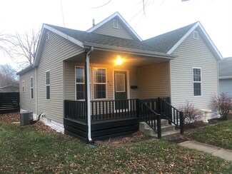 615 S Market St, Winamac, IN 46996