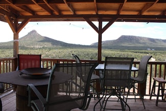 3 Calle Sabina, Serafina, NM 87569