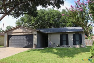 110 Fernwood Cir, Victoria, TX 77901
