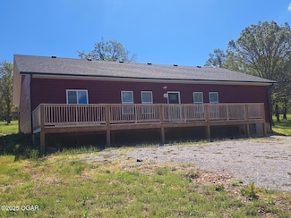 137 Vista Ln, Granby, MO 64844